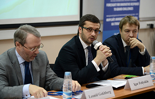 Leonid Gokhberg, Igor Fedyukin, Grigory Senchenia